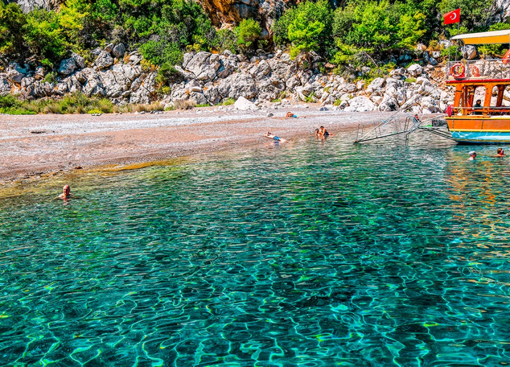 porto Ceneviz antalya